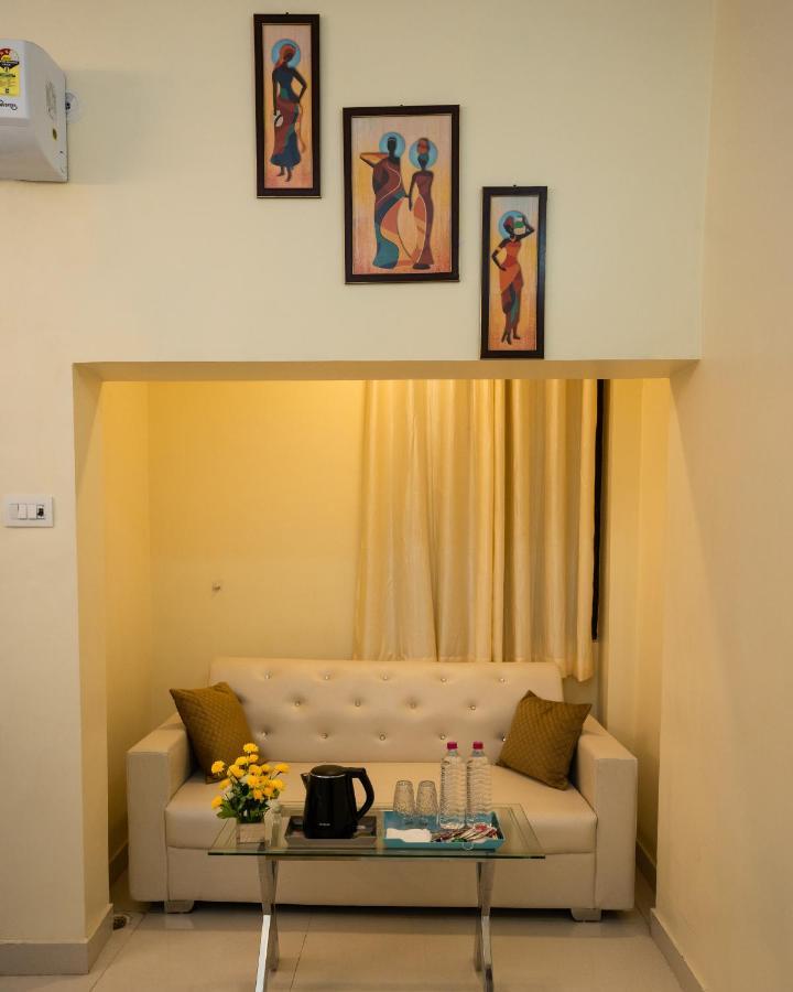 Ventex Inn Lucknow Eksteriør bilde